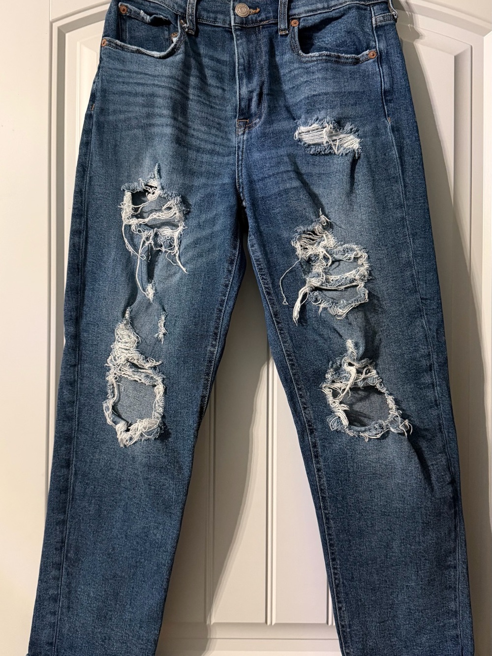 Aeropostale Men's Distressed Dark Blue Slim Straight Jeans